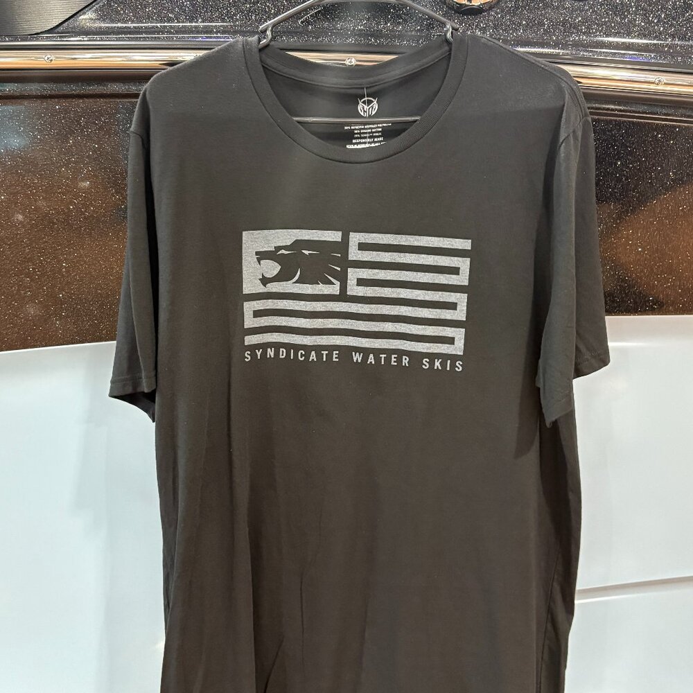 Syndicate Flag Tee